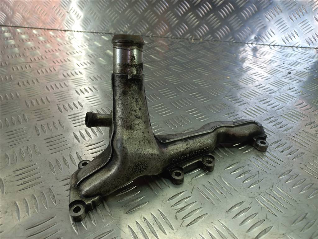 фланец системы охлаждения FORD Transit  1839742, 2240 рублей, Москва