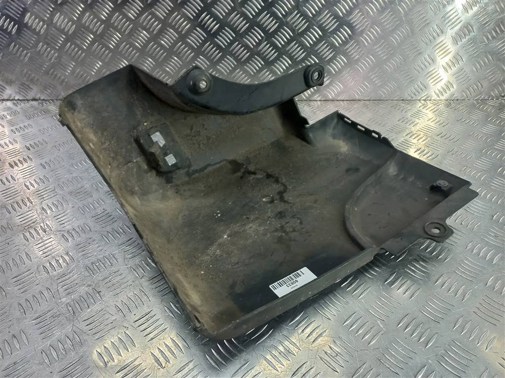 клык заднего бампера Opel Movano  4419333, 2700 рублей, Москва