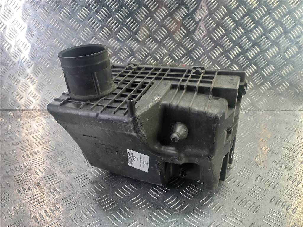 корпус воздушного фильтра Opel Movano  4420256, 9600 рублей, Москва