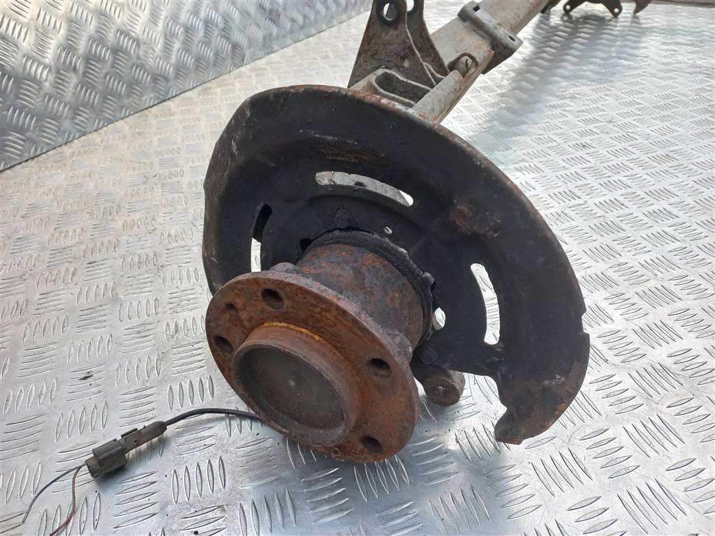 балка Opel Movano  4423359, 26850 рублей, Москва