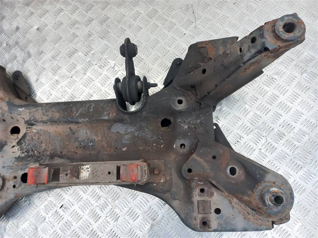 подрамник (балка подмоторная) Opel Movano  4419492, 10180 рублей, Москва