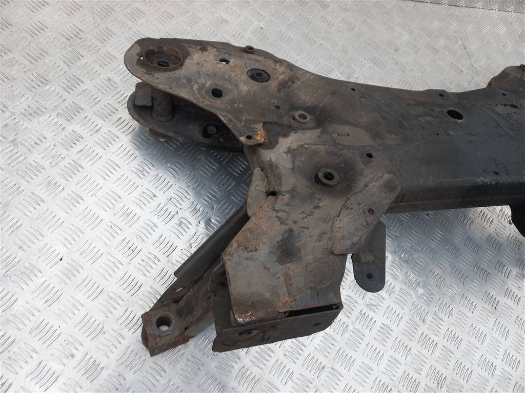 подрамник (балка подмоторная) Opel Movano  4419492, 10180 рублей, Москва