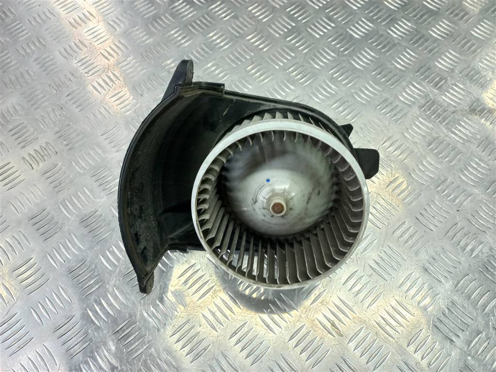 моторчик отопителя Opel Movano  4419685, 3620 рублей, Москва