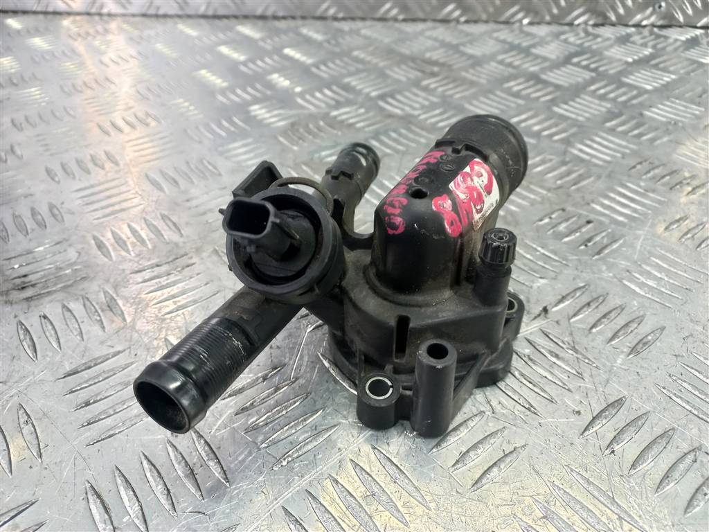 корпус термостата Opel Movano  4420308, 2010 рублей, Москва