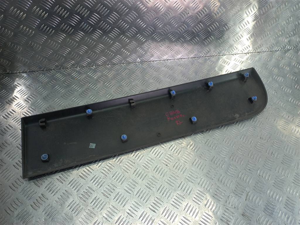 накладка двери распашной Opel Movano  4419384, 3279 рублей, Москва