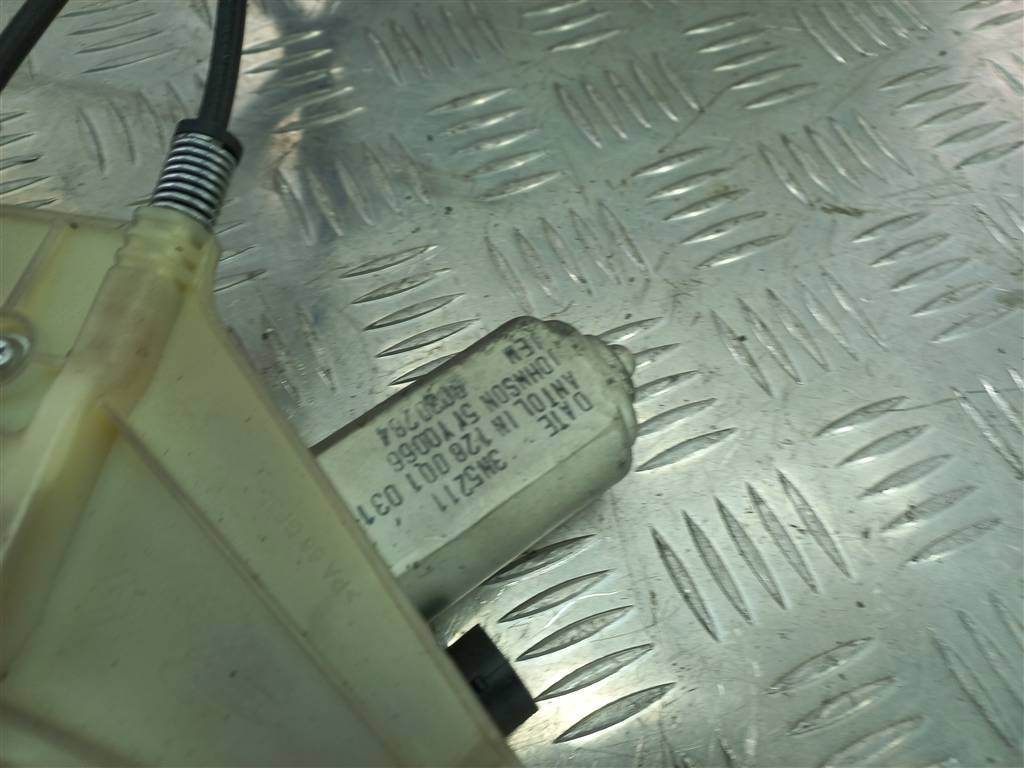 стеклоподъемник Opel Movano  4420303, 4770 рублей, Москва