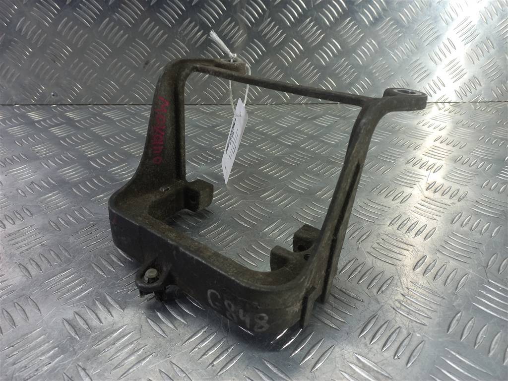 кронштейн двигателя (двс) Opel Movano  4419381, 6730 рублей, Москва