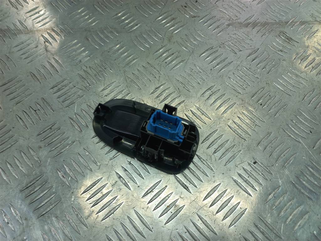 кнопка стеклоподъемника Opel Movano  4419781, 1550 рублей, Москва