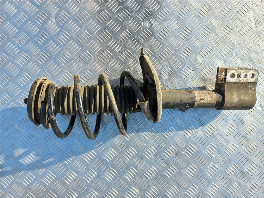 стойка Citroen Berlingo  9684108380, 6150 рублей, Москва