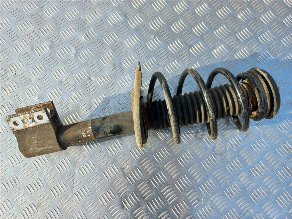 стойка Citroen Berlingo  9684108480, 8450 рублей, Москва