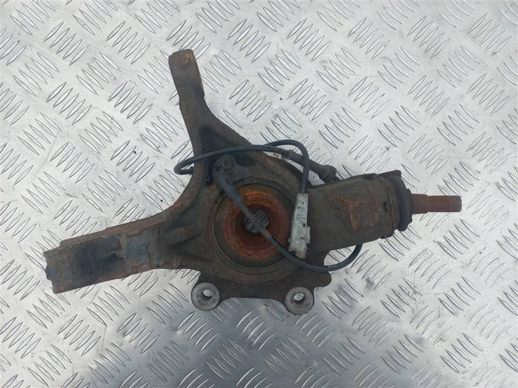 кулак Citroen Berlingo  364796, 2700 рублей, Москва