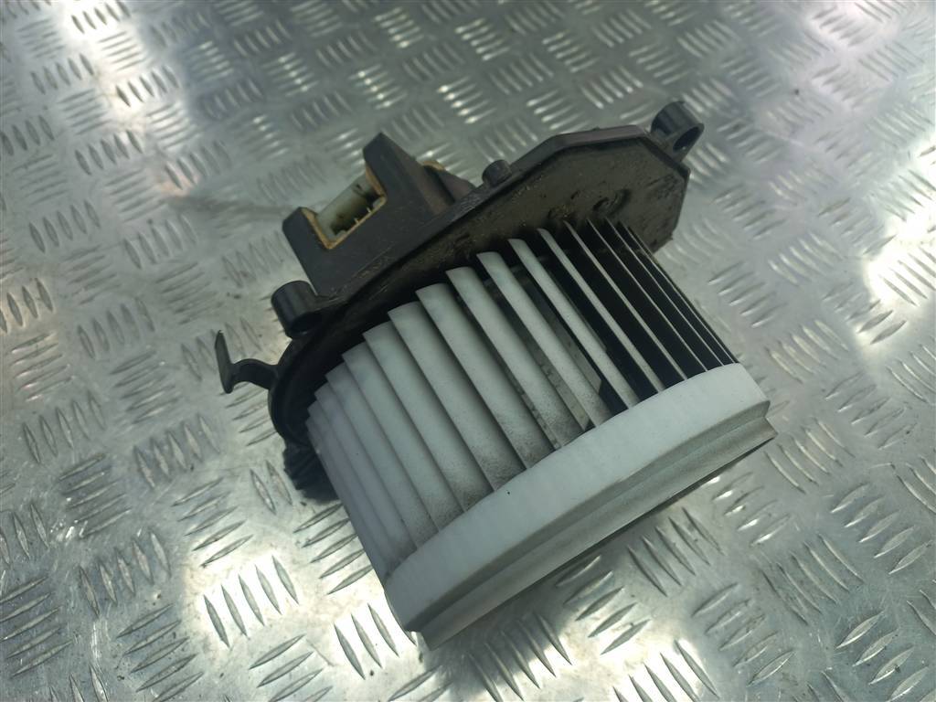 моторчик отопителя Citroen Berlingo  6441AR, 4770 рублей, Москва