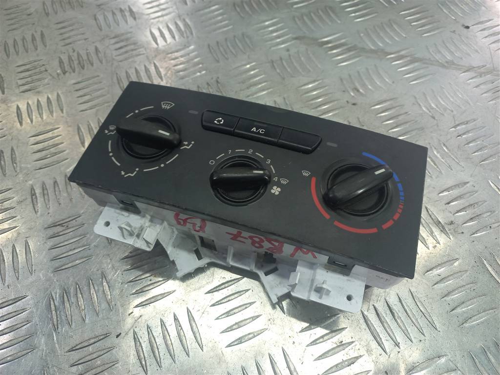 блок управления печкой Citroen Berlingo  9804091180, 10750 рублей, Москва