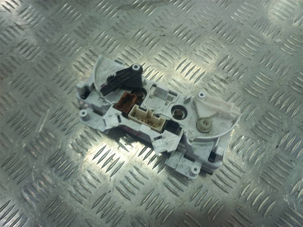 блок управления печкой Citroen Berlingo  9804091180, 10750 рублей, Москва