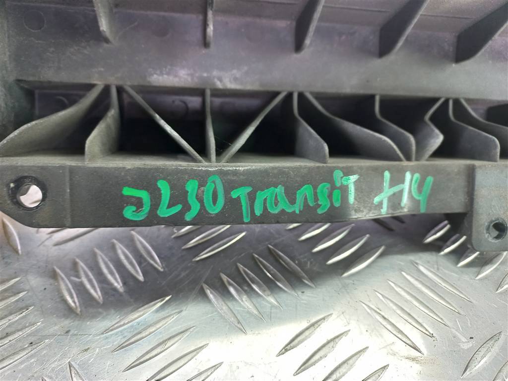 кронштейн воздушного фильтра FORD Transit  2028884, 2700 рублей, Москва