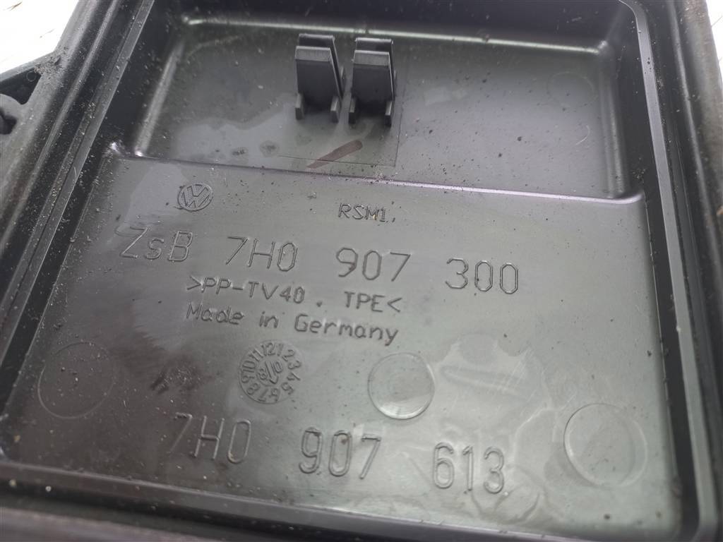 крышка блока предохранителей Volkswagen Transporter  7H0907613, 5000 рублей, Москва