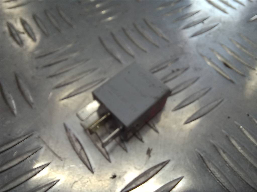 реле Volkswagen Transporter  1K0951253, 630 рублей, Москва