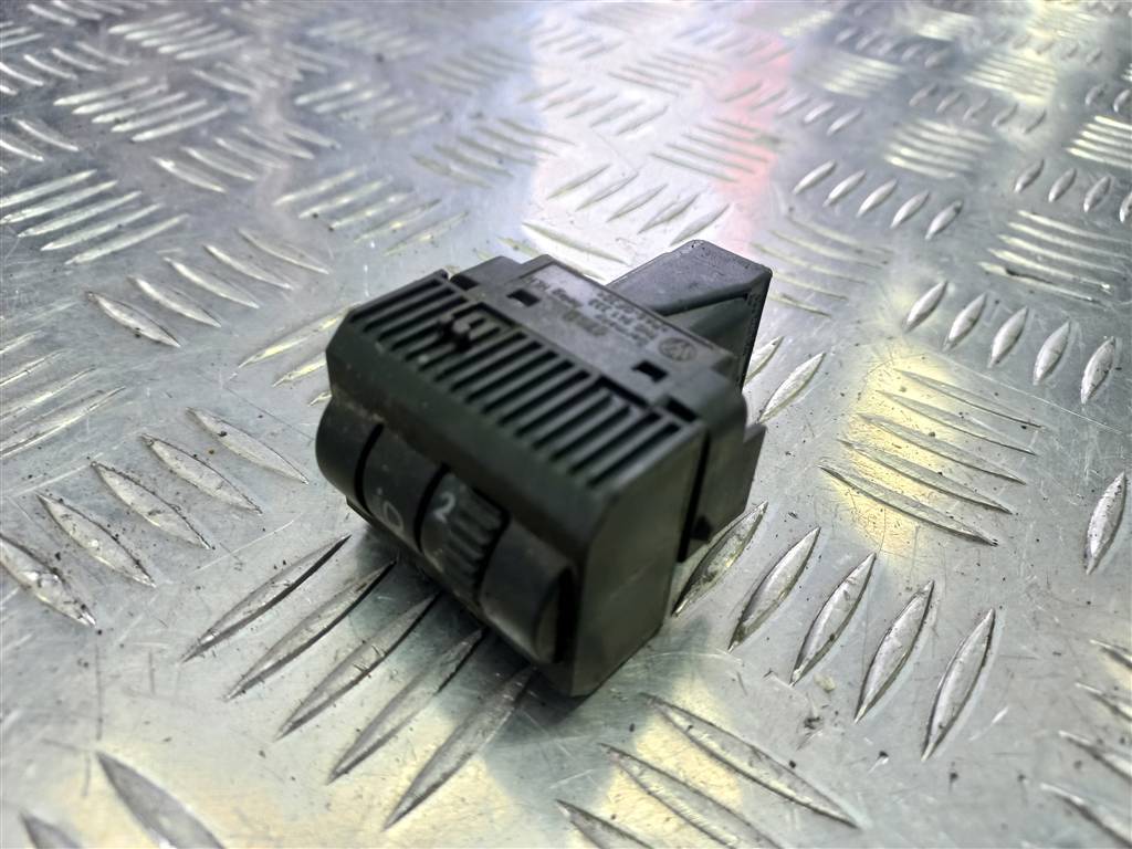 кнопка регулировки фар Volkswagen Transporter  7H0941333, 980 рублей, Москва