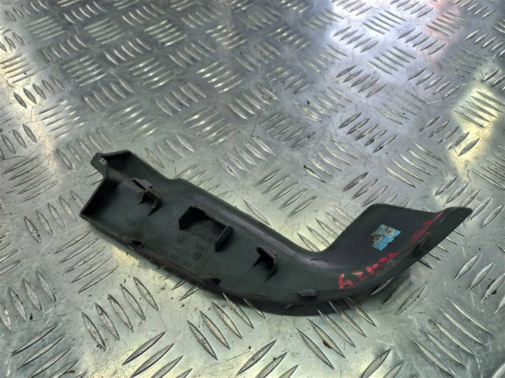 накладка бампера заднего Volkswagen Transporter  7H0807833L, 2130 рублей, Москва