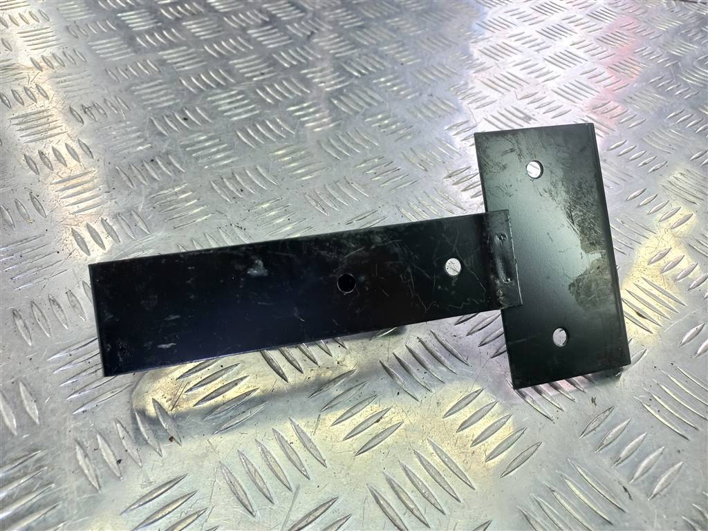 кронштейн блока управления двигателя Volkswagen Transporter  7H0907269, 980 рублей, Москва