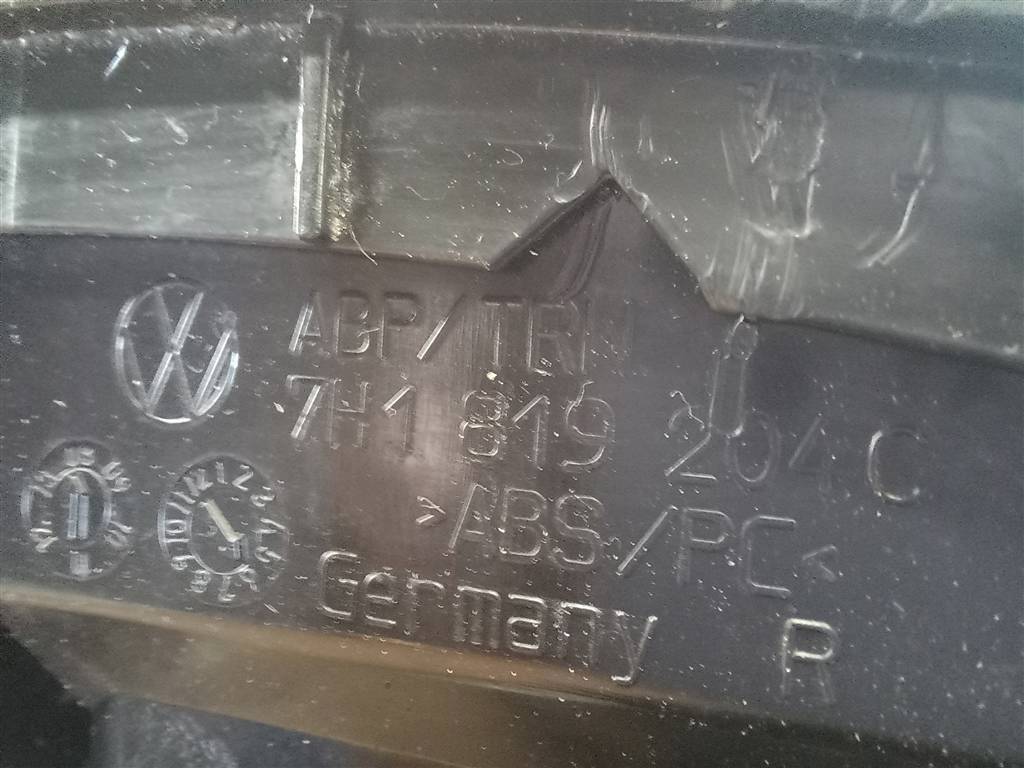 решетка воздуховода Volkswagen Transporter  7H1819204C, 2700 рублей, Москва