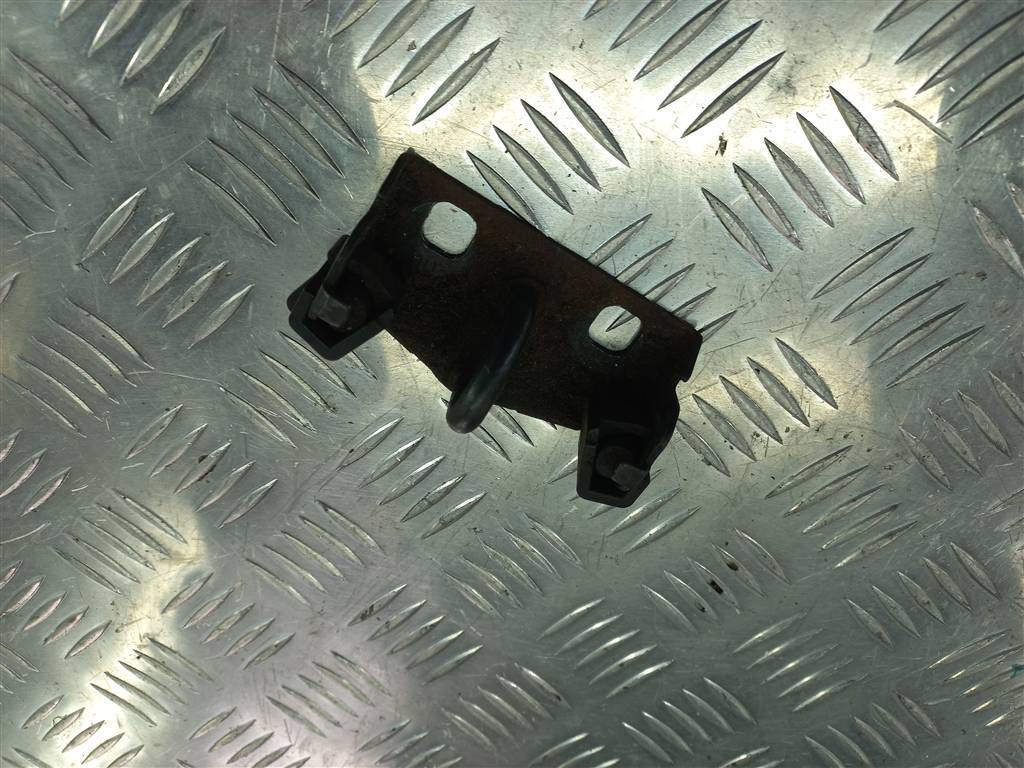 ответная часть замка двери Peugeot Partner  8724G3, 980 рублей, Москва