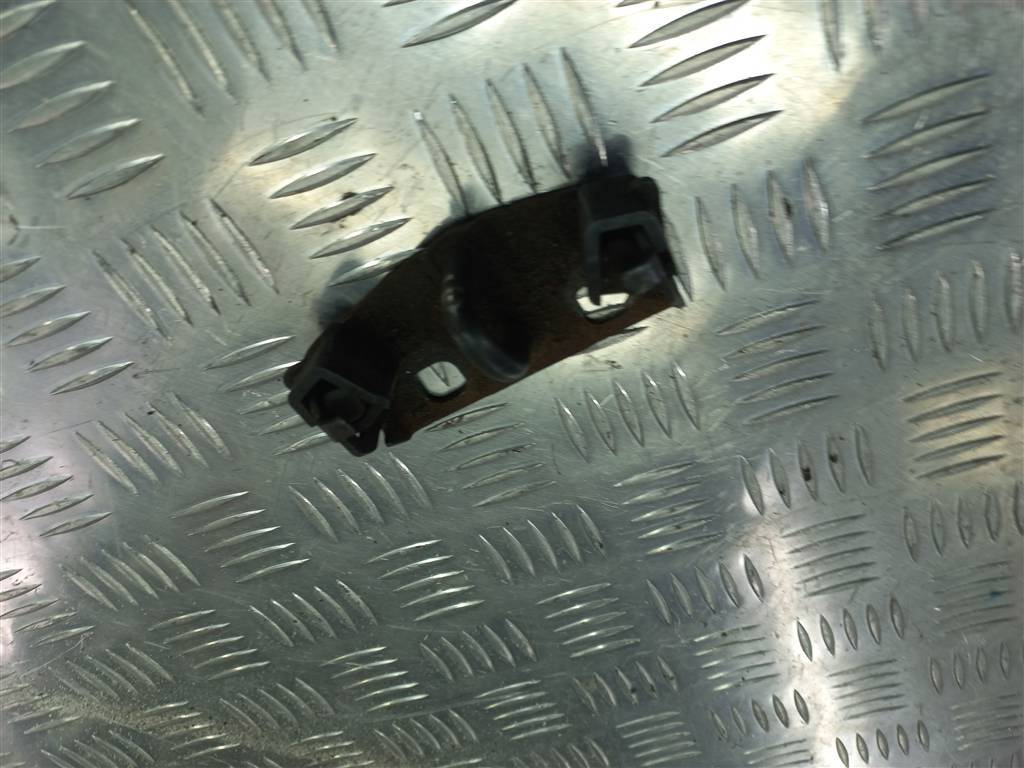 ответная часть замка двери Peugeot Partner  8724G3, 980 рублей, Москва