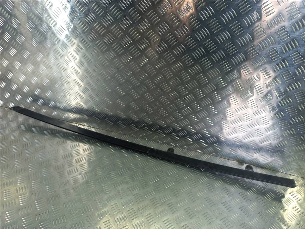 направляющая стекла двери Iveco Daily  500314253, 980 рублей, Москва