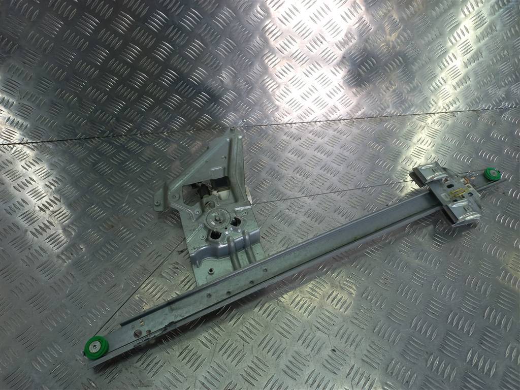 стеклоподъемник MERCEDES-BENZ Sprinter  A9067200146, 3279 рублей, Москва