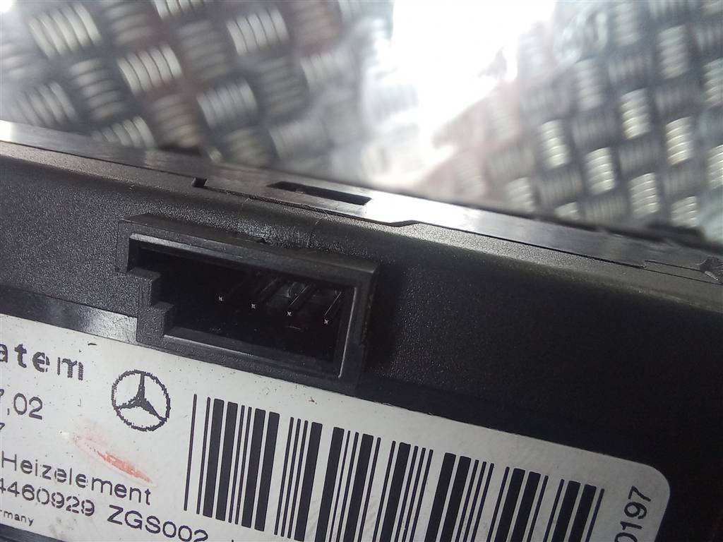 радиатор отопителя MERCEDES-BENZ Vito  A6394460929, 3279 рублей, Москва