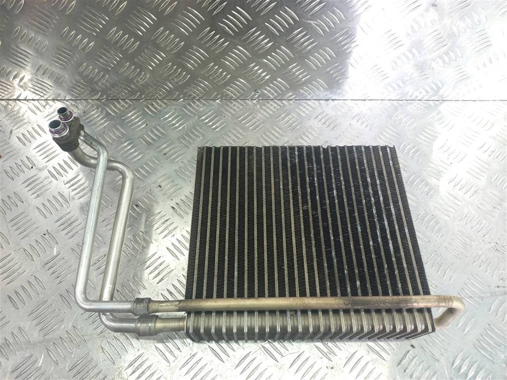 радиатор отопителя MERCEDES-BENZ Vito  A0018305758, 3279 рублей, Москва