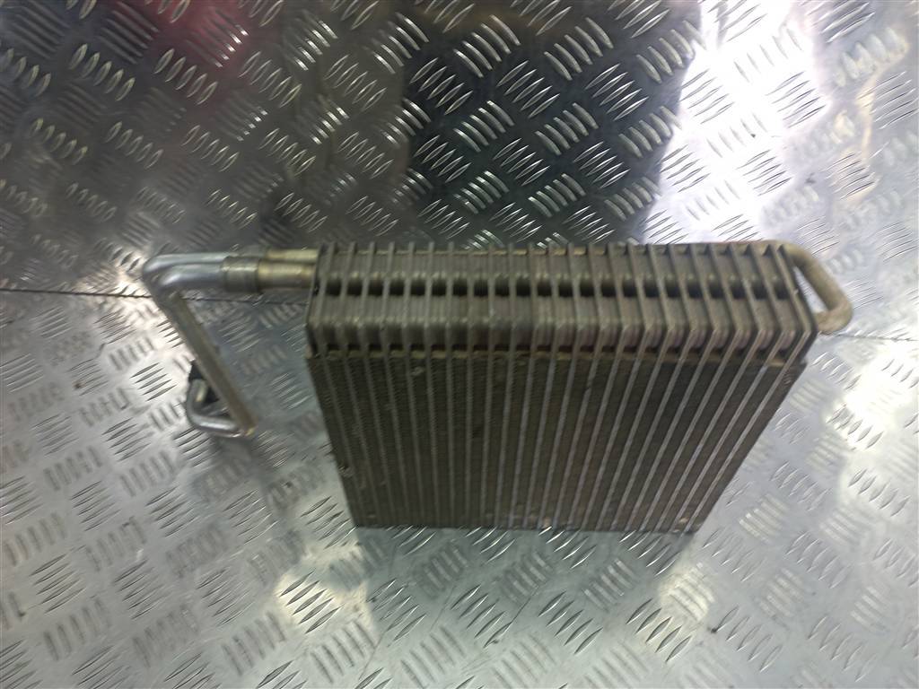 радиатор отопителя MERCEDES-BENZ Vito  A0018305758, 3279 рублей, Москва