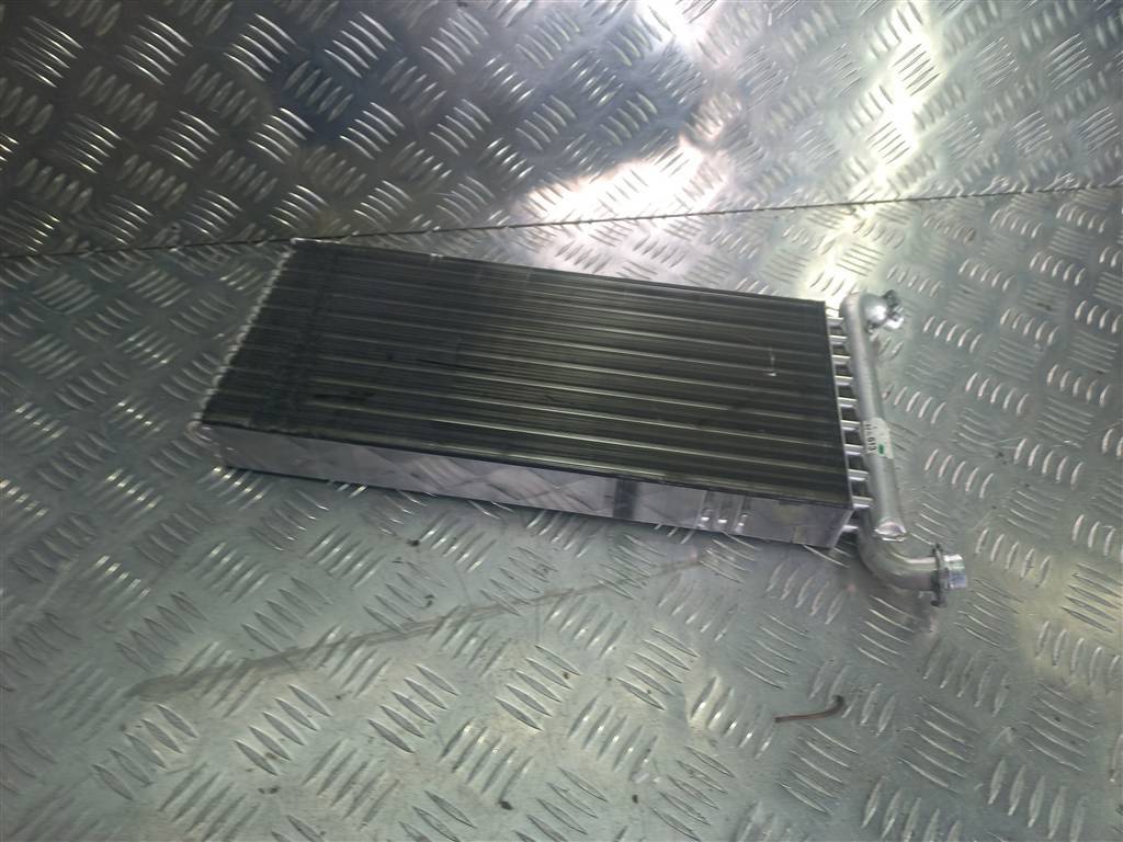 радиатор отопителя MERCEDES-BENZ Vito  A0038357501, 9030 рублей, Москва