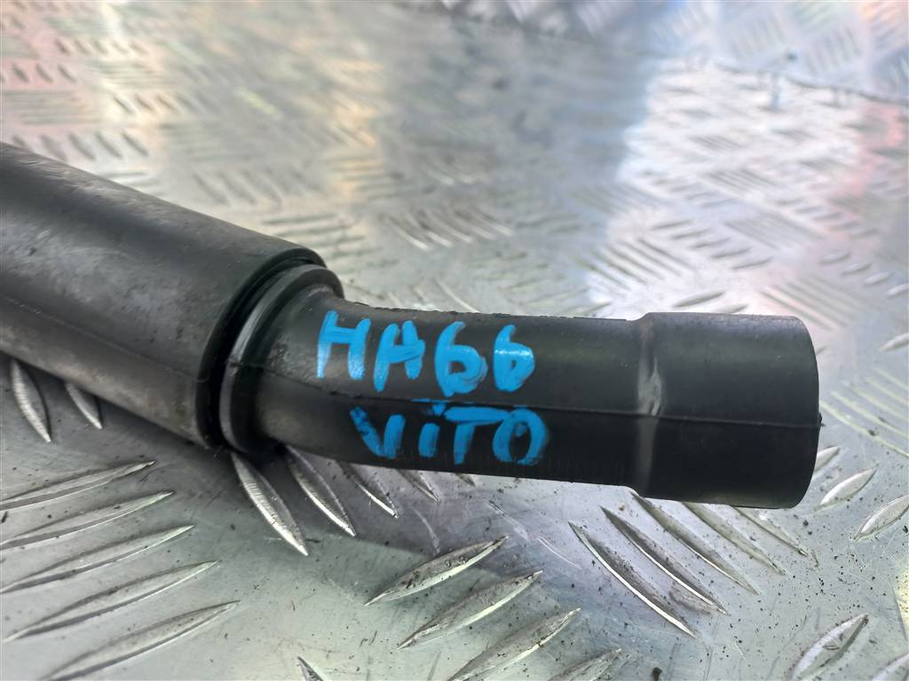 патрубок отработавших газов (резиновый) MERCEDES-BENZ Vito  A6510100882, 750 рублей, Москва