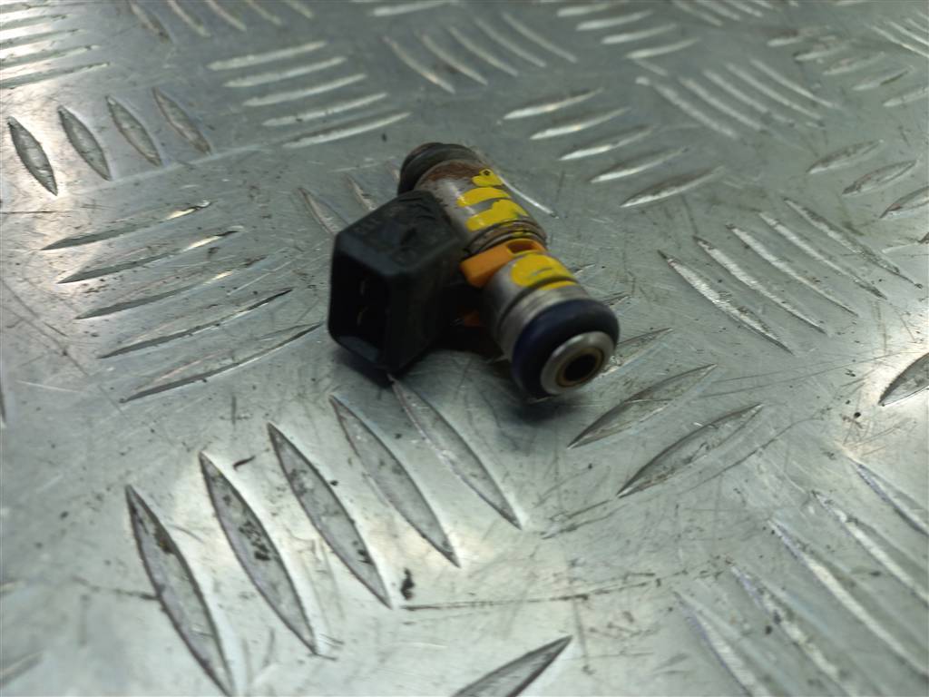 форсунка топливная Fiat Doblo  71724545, 3279 рублей, Москва