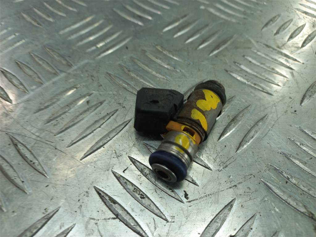 форсунка топливная Fiat Doblo  71724545, 3279 рублей, Москва