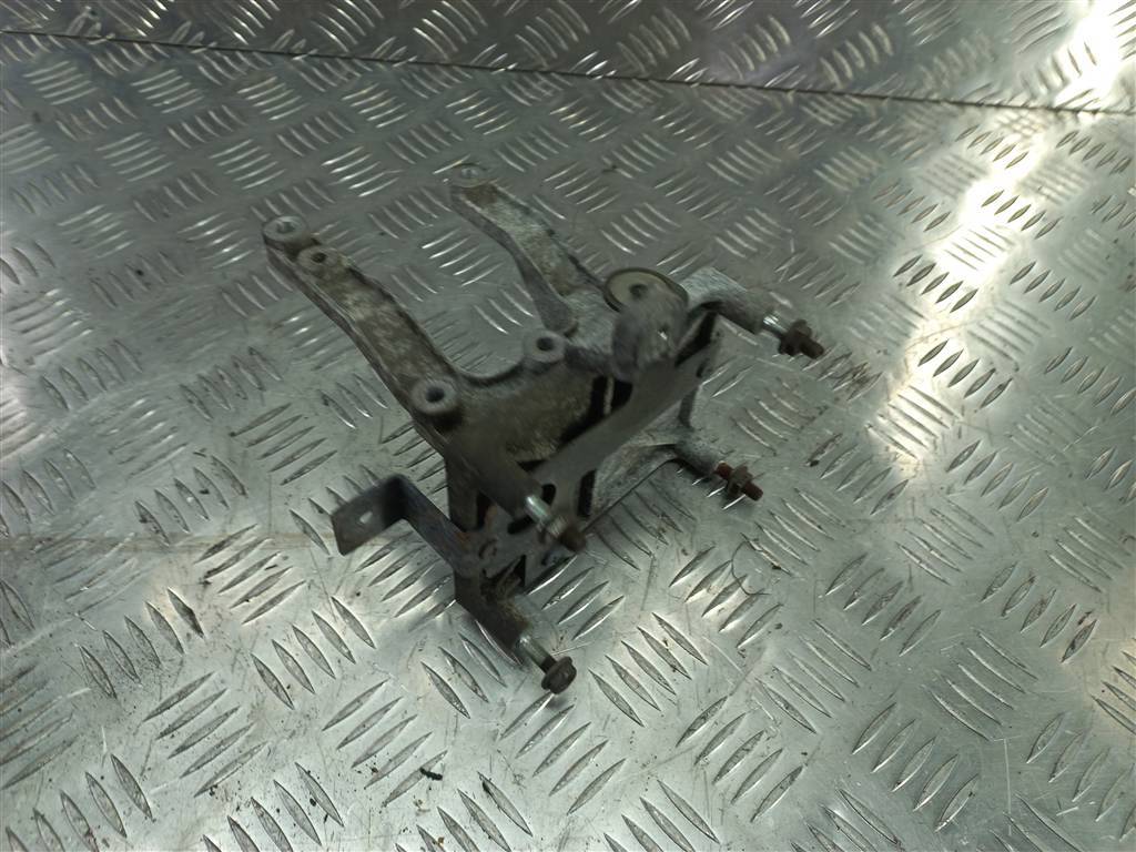 кронштейн блока управления двигателя Fiat Doblo  55249001, 1320 рублей, Москва