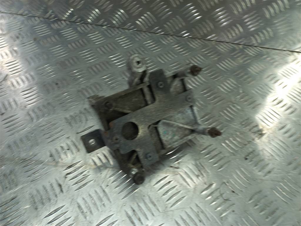 кронштейн блока управления двигателя Fiat Doblo  55249001, 1320 рублей, Москва