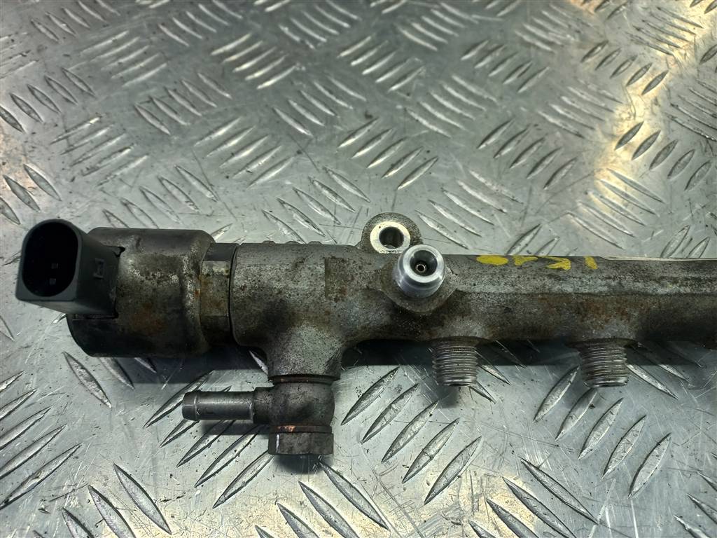 рампа топливная MERCEDES-BENZ Vito  A6510700495, 3050 рублей, Москва