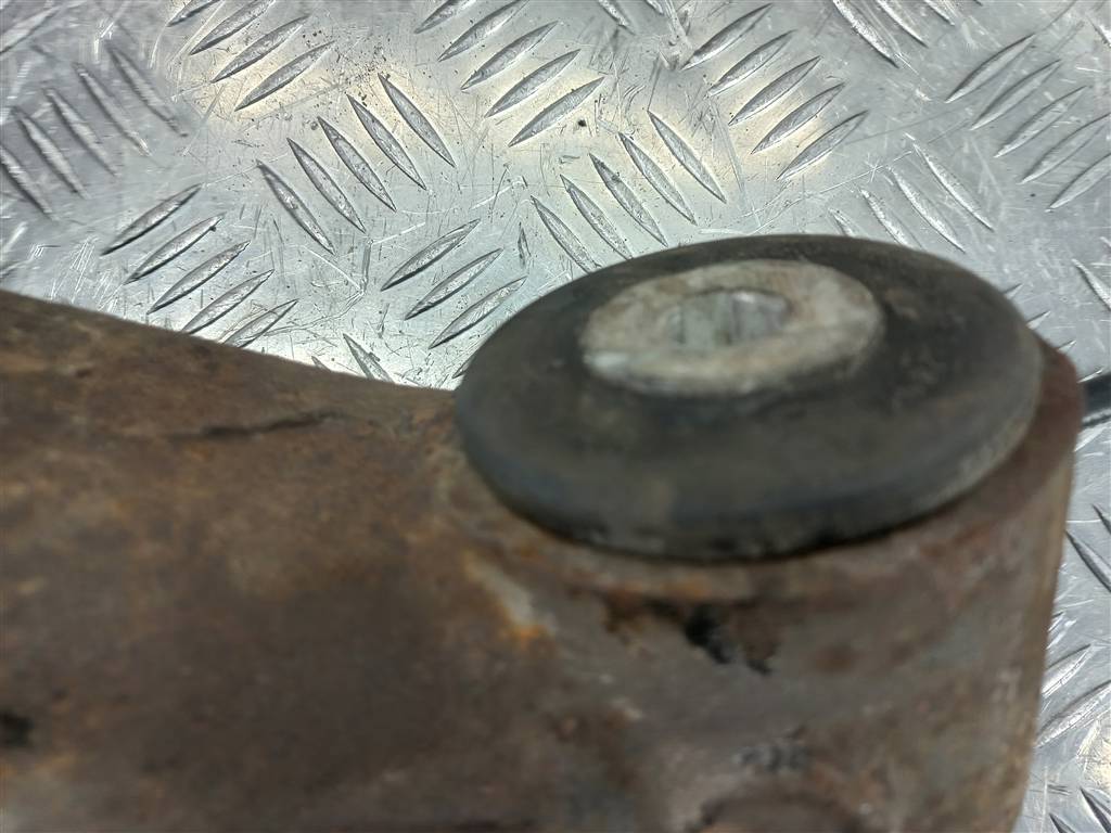 рычаг MERCEDES-BENZ Vito  A6393504801, 7880 рублей, Москва