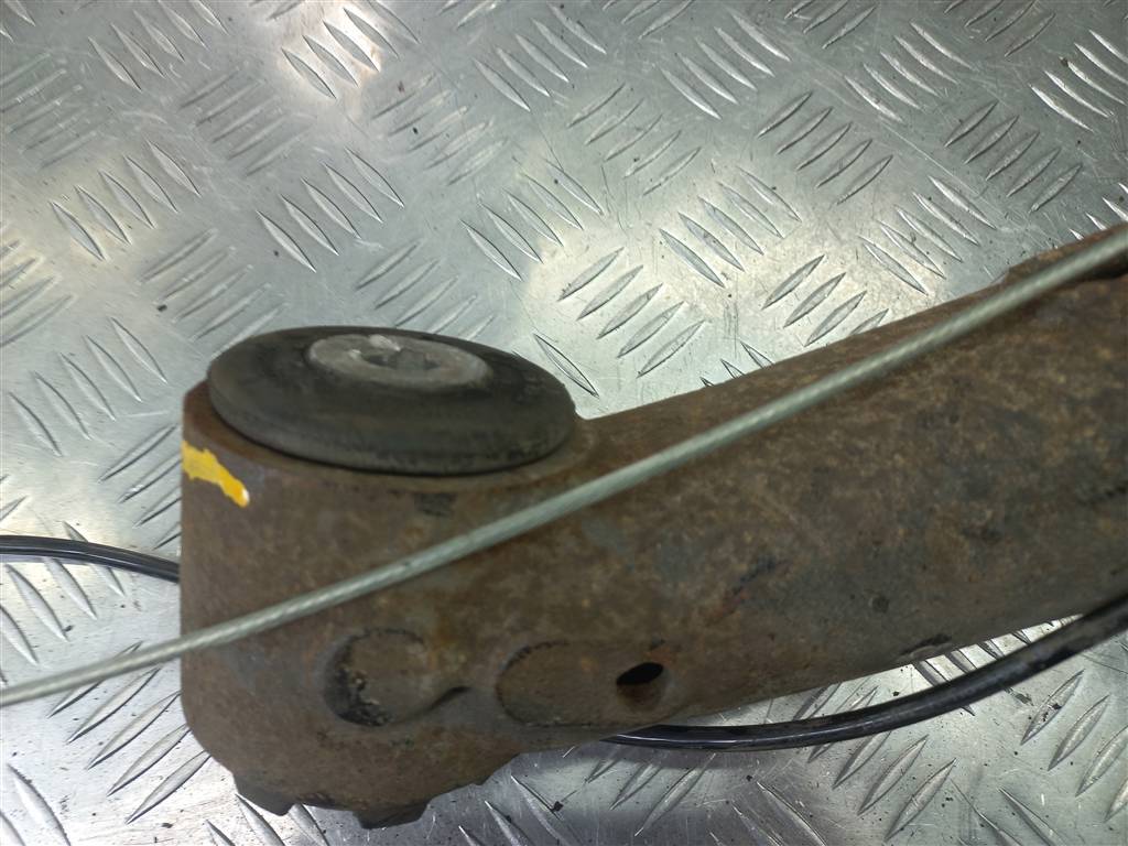 рычаг MERCEDES-BENZ Vito  A6393504701, 7880 рублей, Москва