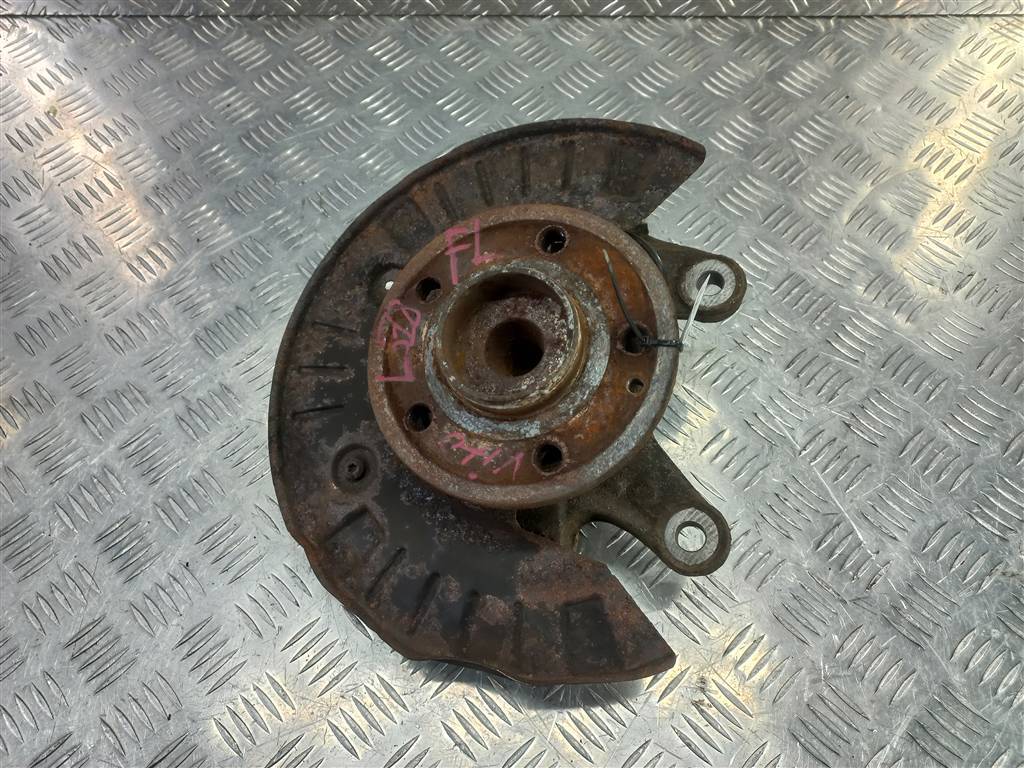 кулак MERCEDES-BENZ Vito  A6393300632, 6150 рублей, Москва