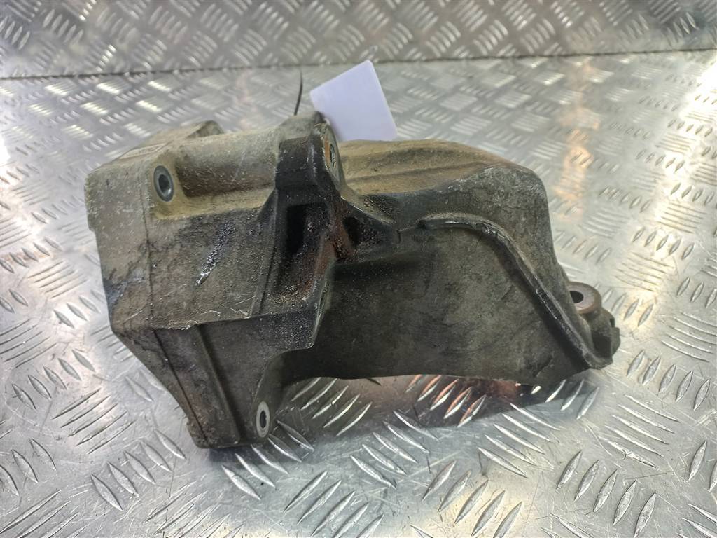 кронштейн двигателя (двс) MERCEDES-BENZ Vito  A6512231504, 2010 рублей, Москва