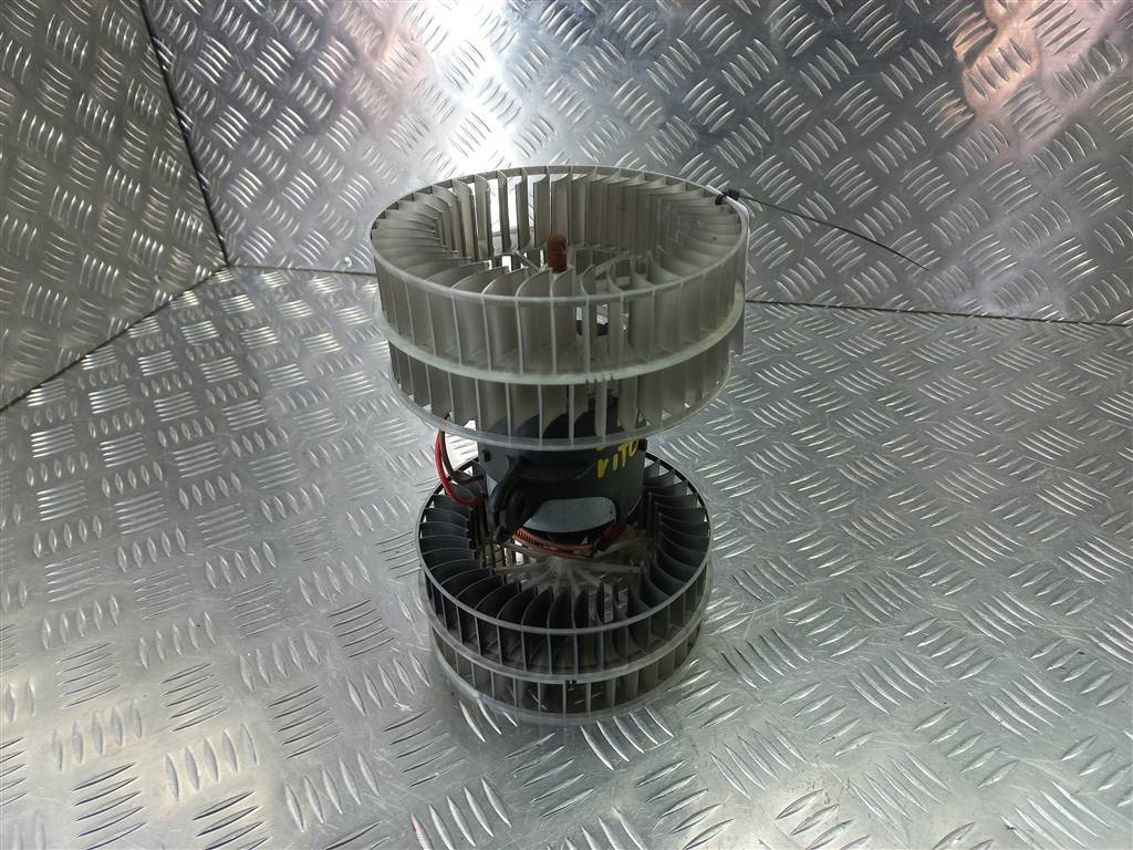 моторчик отопителя MERCEDES-BENZ Vito  A0008357904, 4200 рублей, Москва