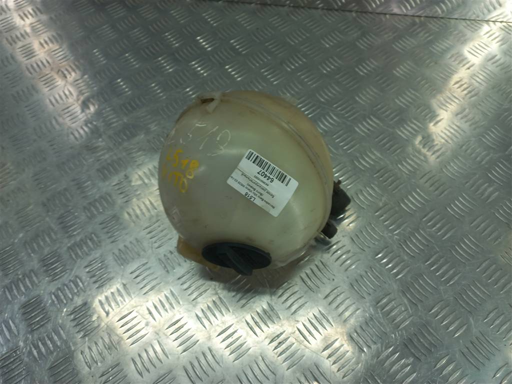 бачок расширительный MERCEDES-BENZ Vito  A6395010203, 2130 рублей, Москва