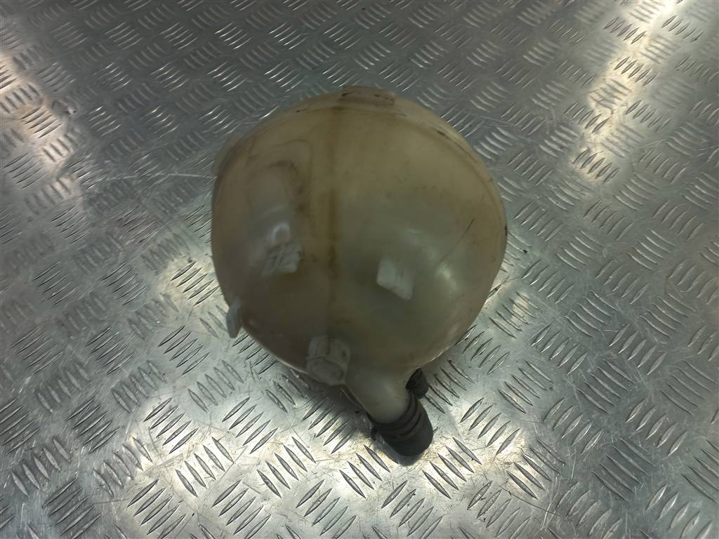 бачок расширительный MERCEDES-BENZ Vito  A6395010203, 2130 рублей, Москва