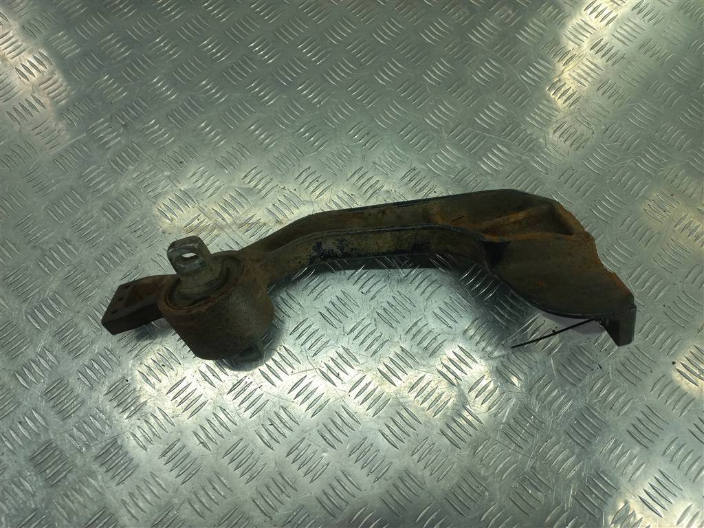 подушка редуктора MERCEDES-BENZ Vito  A6393500585, 1440 рублей, Москва