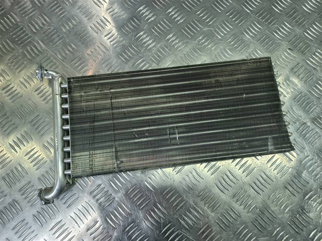 радиатор отопителя MERCEDES-BENZ Vito  A0038357501, 9030 рублей, Москва