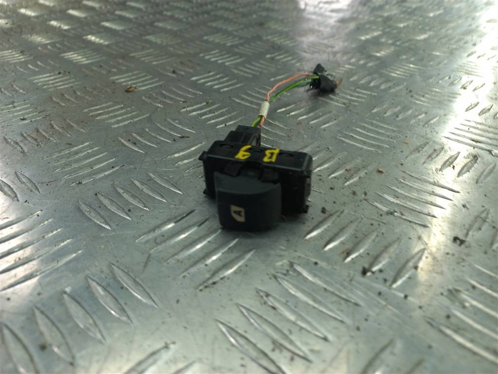 кнопка стеклоподъемника Citroen Berlingo  6490HQ, 3279 рублей, Москва