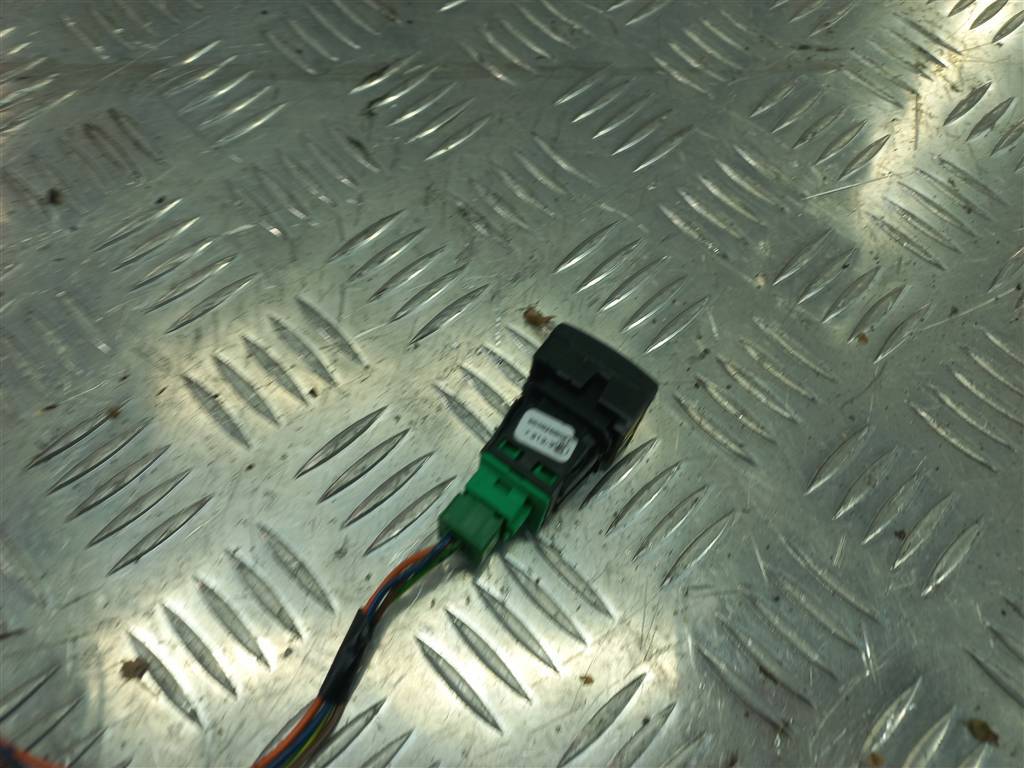 кнопка центрального замка Citroen Berlingo  6490E1, 980 рублей, Москва